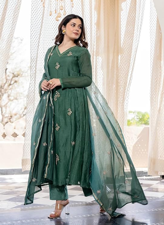 Solid Anarkali Kurta and Pant Green - Image 2