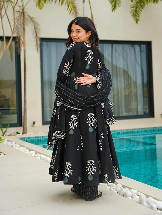 Rayon Printed Anarkali Kurta and Pant Black - Image 2
