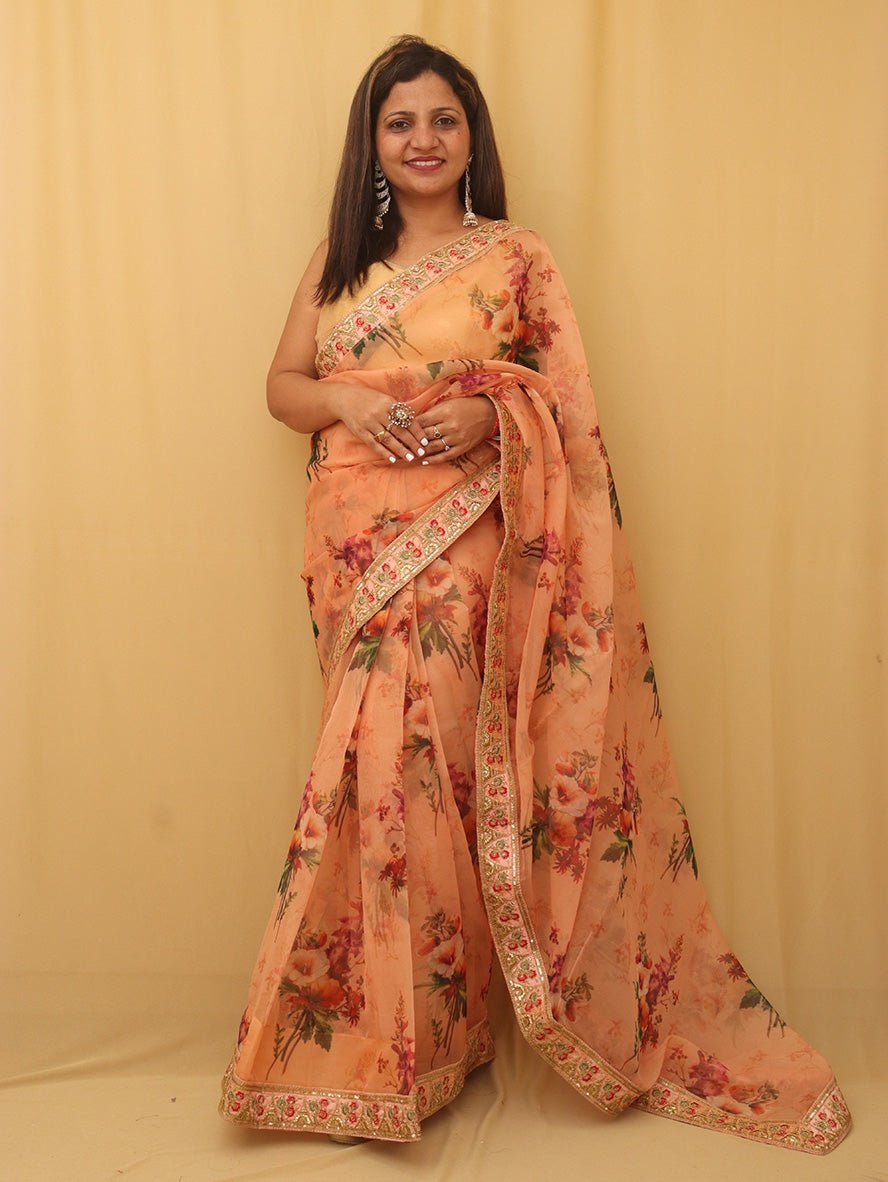 https://www.luxurionworld.com/cdn/shop/files/IS1T222021901_Pink_Trendy_Digital_Printed_Organza_Saree.jpg?v=1689335072